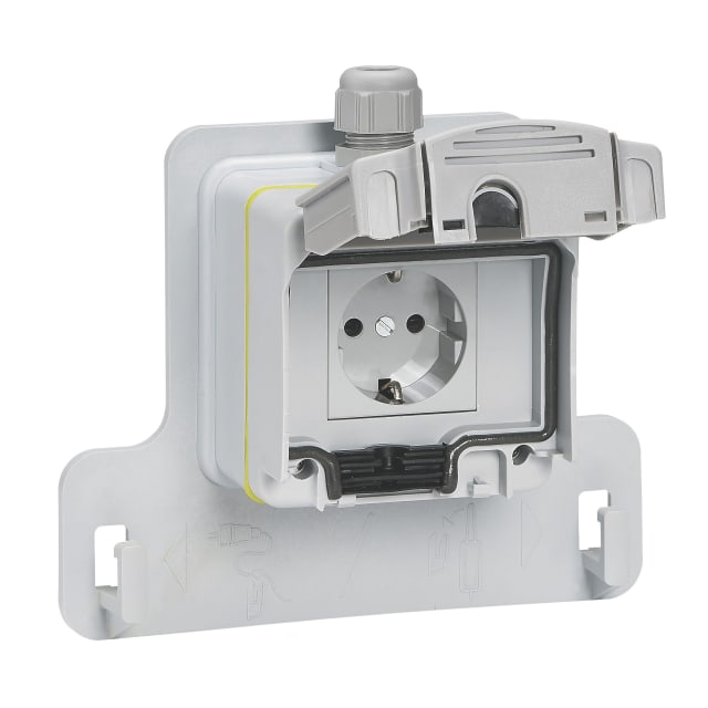 LEGRAND - Prise en saillie VE 3.2 kVA mode 2 - IP66 - IK08 - Shuko - 090472